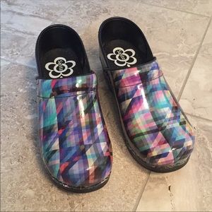 Sanita Clogs